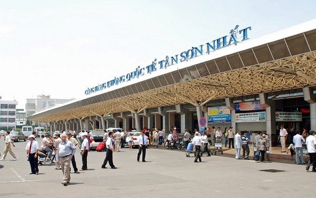 Hỏa tốc: Tạm ngưng nhập cảnh tại sân bay Tân Sơn Nhất