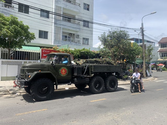  Thêm ca dương tính SARS-CoV-2 là nhân viên vũ trường New Phương Đông - Ảnh 1.