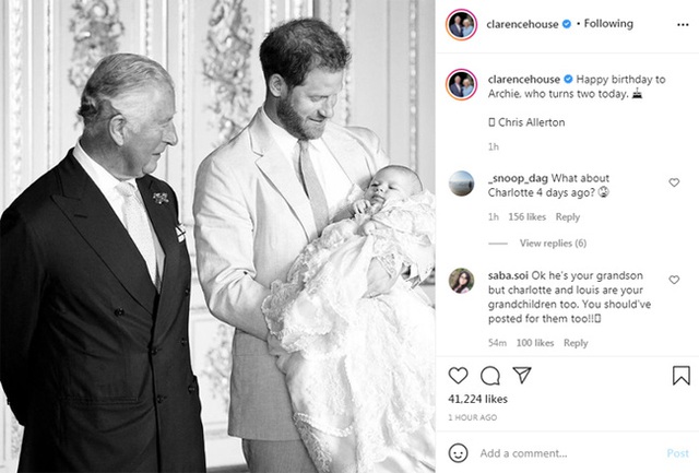 Bé Archie bước sang tuổi lên 2, Nữ hoàng Anh gửi lời chúc mừng kèm tấm hình chứa ẩn ý nhắc nhở Meghan Markle - Ảnh 3.