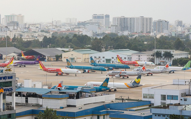 Ngành hàng không quý 1 tiếp tục u ám nhưng các công ty logistics hàng không vẫn sống khỏe, thậm chí lợi nhuận còn tăng mạnh