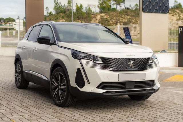 THACO xuất xưởng Peugeot 3008 2021 tại Việt Nam: Đại lý ồ ạt nhận cọc, sớm ra mắt đấu Mazda CX-5 và Hyundai Tucson - Ảnh 2.