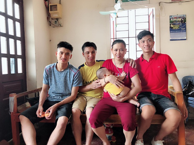 Bố mẹ cầu thủ tuyển Việt Nam: Thương các con vất vả, nhưng hãy vượt mọi khó khăn vì nhiệm vụ Tổ quốc - Ảnh 5.