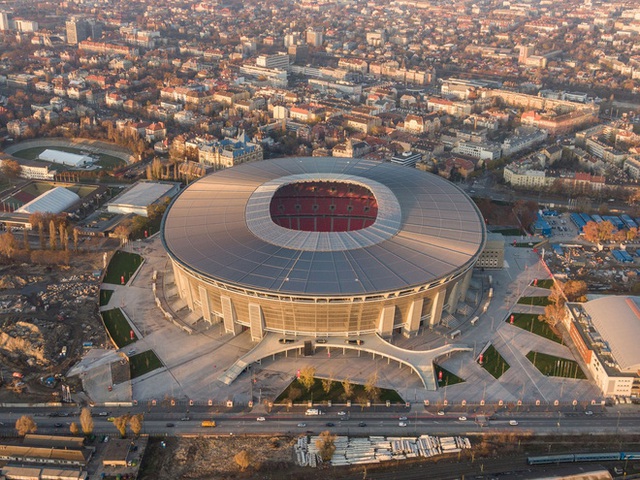 Đây là sân vận động đặc biệt nhất Euro 2020/2021: Nơi duy nhất của châu Âu cho phép gần 100% khán giả vào sân - Ảnh 4.