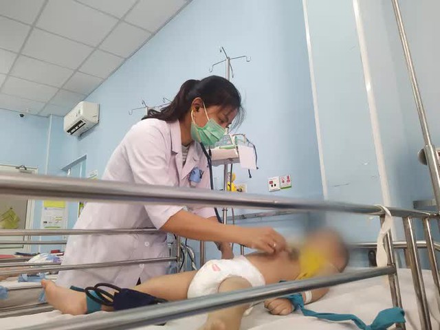 Kết quả xét nghiệm 1.000 bệnh nhi, thân nhân tại Bệnh viện Nhi Đồng 1 đều âm tính - Ảnh 1.