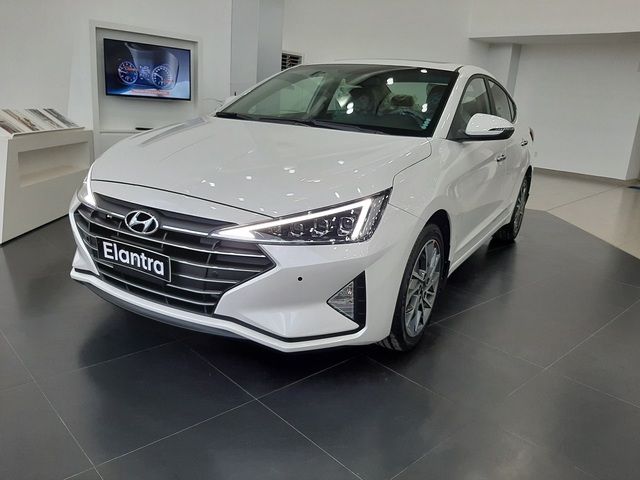 Hyundai Elantra, Kona giảm giá 15-40 triệu tại Việt Nam - Ảnh 2.