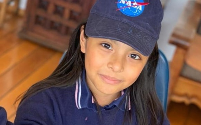 Sở hữu IQ vô cực,  cô bé "Einstein nhí của Mexico" khiến thế giới ngỡ ngàng về trí tuệ phi phàm dù mới 9 tuổi