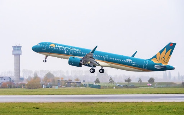 Vietnam Airlines triển khai đấu giá 11 tàu bay A321CEO, cổ phiếu tăng trần sau 2 tháng giảm liên tục