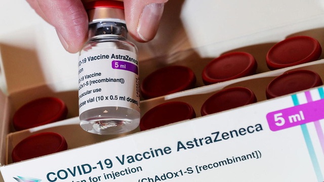 Vẫn còn nghi ngờ về rủi ro của vắc-xin COVID-19? Hãy đọc ngay bài viết này để hiểu thật kỹ trước khi tiêm - Ảnh 1.