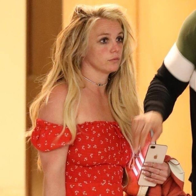 Bệnh rối loạn lưỡng cực khiến Britney Spears phải chịu 12 năm giám hộ: Nhiều người trẻ cũng có thể mắc nếu thấy bản thân có những dấu hiệu này - Ảnh 2.