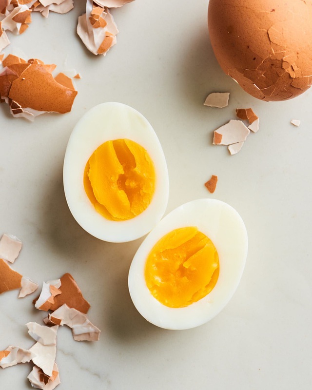 4 điều kiêng kỵ khi ăn trứng vào bữa sáng nhiều người mắc phải, không những làm mất chất dinh dưỡng mà còn có thể gây hại cho sức khỏe - Ảnh 2.