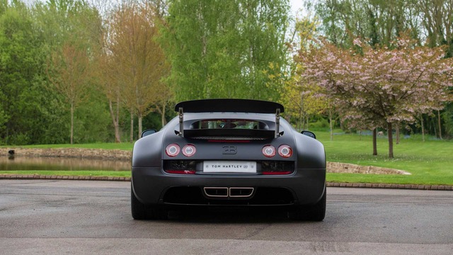 Siêu phẩm Bugatti Veyron Super Sport cuối cùng tìm chủ mới - Ảnh 2.