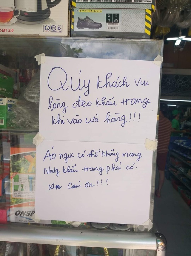  Huệ Nguyễn và những hình ảnh lay động nơi tuyến đầu chống dịch  - Ảnh 5.