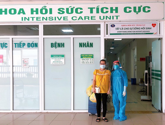 Sản phụ mắc Covid-19 trở về từ cửa tử: “Ở đáy vực, tôi nghe thét: Chuyển khoa. Mắt đen đặc, tôi rơi vào hôn mê rất sâu” - Ảnh 2.