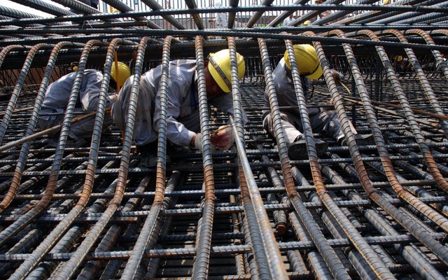 Bộ Tài chính đề xuất giảm 5-10% thuế nhập khẩu thép xây dựng để “hạ nhiệt” thị trường