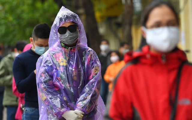 Chuyên gia: SARS-CoV-2 lây lan mạnh nhưng không có nghĩa lây qua không khí, cách tốt nhất để bất hoạt virus