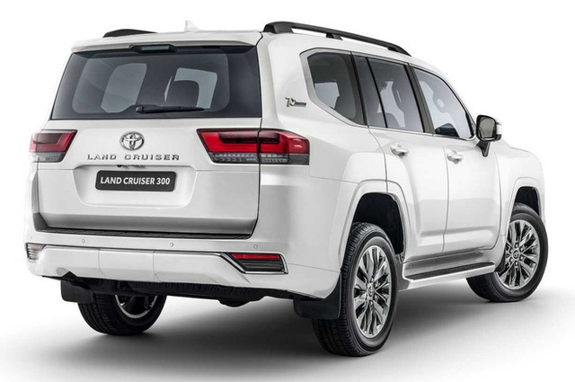 Sắp ra mắt, Toyota Land Cruiser 2022 ‘cháy’ đơn đặt hàng tại Việt Nam, khách mua lúc này phải chờ cuối năm nhận xe - Ảnh 3.