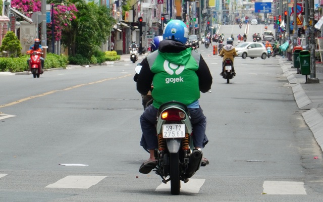 Gojek công bố không tăng giá cước giao hàng tại TP.HCM