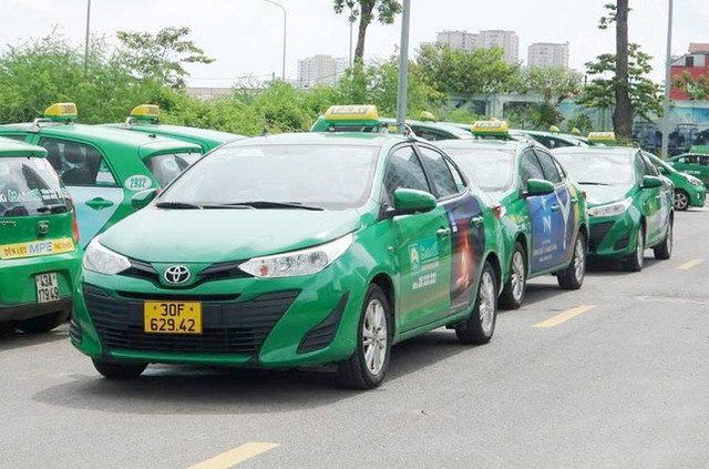  200 taxi hỗ trợ người dân Hà Nội khi giãn cách hoạt động thế nào?  - Ảnh 3.