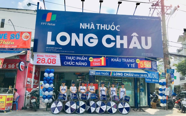 Chuỗi nhà thuốc Long Châu: Doanh thu nửa đầu năm tăng gấp 3 lần lên 1.336 tỷ đồng, riêng tháng 6 trung bình đã chạm mốc 12 tỷ/ngày