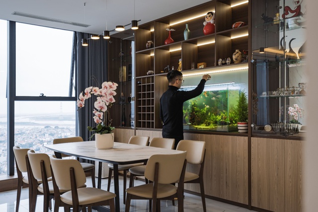 Khám phá căn hộ duplex sở hữu tầm view bao trọn sông Hồng trong khu nhà giàu bậc nhất Hà Nội - Ảnh 3.