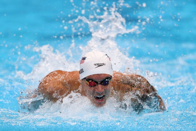 VĐV xuất sắc nhất Olympic 2020 Caeleb Dressel: Thành công nhờ chấp nhận dọn giường giúp vợ - Ảnh 2.