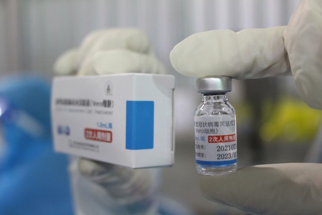  Những người đầu tiên tiêm vắc xin Sinopharm tại TPHCM  - Ảnh 2.