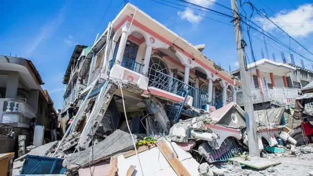 Động đất Haiti: Thương vong tăng vọt lên hơn 7.000 người - Ảnh 2.
