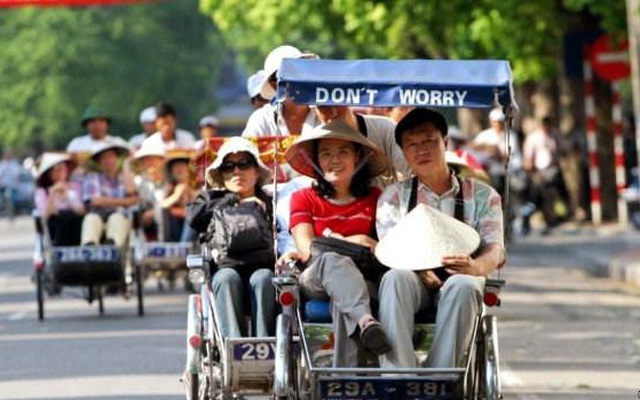 Các ngành du lịch, vận tải, lưu trú, ăn uống, báo chí… được đề xuất miễn, giảm thuế GTGT