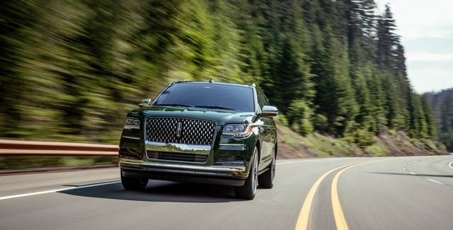 Cá voi Mỹ Lincoln Navigator 2022 ra mắt: SUV full size cho người giàu với hàng loạt công nghệ ấn tượng - Ảnh 10.