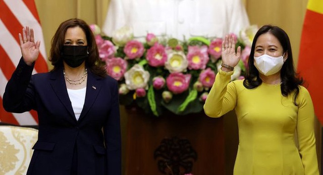  Phó Chủ tịch nước Võ Thị Ánh Xuân đón Phó Tổng thống Mỹ Kamala Harris  - Ảnh 5.