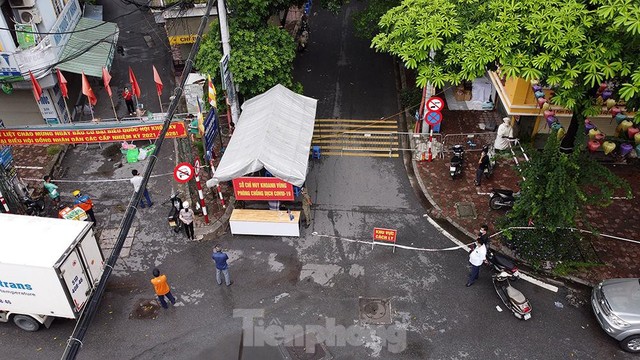 Hà Nội: Ổ dịch Thanh Xuân Trung đã ghi nhận 151 ca mắc Covid-19, điểm nóng tại phường Giáp Bát có 41 ca - Ảnh 1.