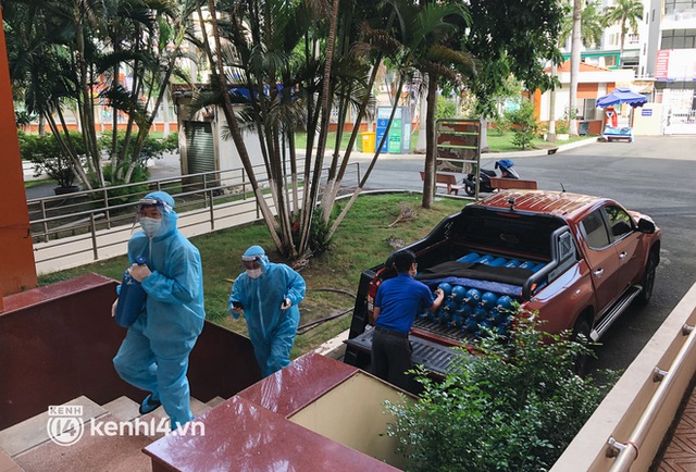 “Cha đẻ” ATM gạo cho ra đời ATM Oxy và câu chuyện bình oxy cứu sống một người cha ở Sài Gòn trong đêm - Ảnh 9.