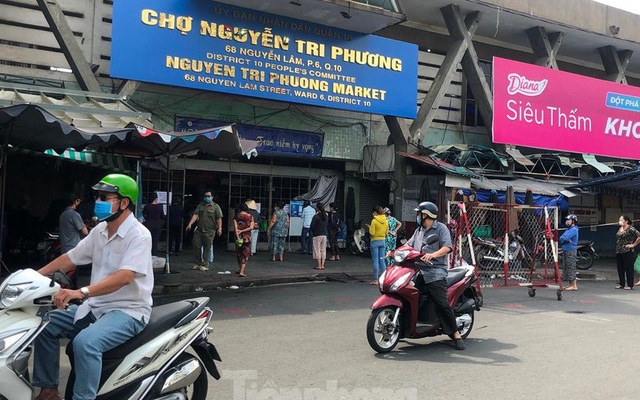 Chợ Nguyễn Tri Phương (Q.10) đã hoạt động trở lại