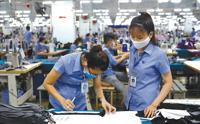 Việt Nam 'soán ngôi' Bangladesh: Nhiều doanh nghiệp dệt may báo lãi, Chủ tịch nước khẳng định không để đứt gãy chuỗi cung ứng ngành!