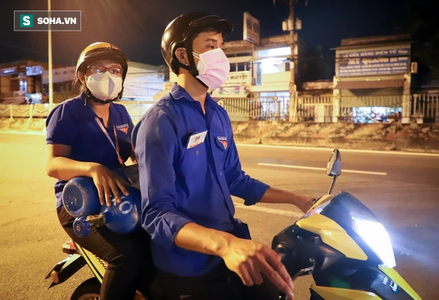 Người đứng sau ATM Gạo, ATM Khẩu trang và ATM Oxy: Tôi cầu mong mình không phải làm ATM nào nữa - Ảnh 3.