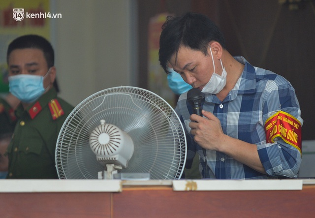 Hà Nội: Phong toả chung cư HH4C Linh Đàm, truy vết người liên quan qua camera an ninh - Ảnh 7. Hà Nội: Phong toả chung cư HH4C Linh Đàm, truy vết người liên quan qua camera an ninh - Ảnh 7.