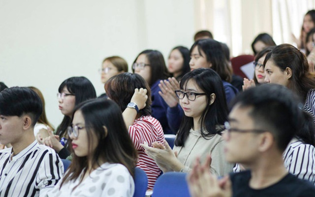 Soi mức lương ra trường của 4 ngành có ĐIỂM CHUẨN đại học cao nhất: 300 triệu đồng/tháng là chuyện có thể Soi mức lương ra trường của 4 ngành có ĐIỂM CHUẨN đại học cao nhất: 300 triệu đồng/tháng là chuyện có thể