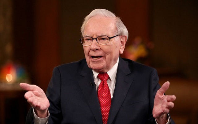 Warren Buffett: Làm việc bạt mạng không giúp bạn giàu có, quan trọng bạn phải hiểu được 3 CHÂN LÝ cơ bản