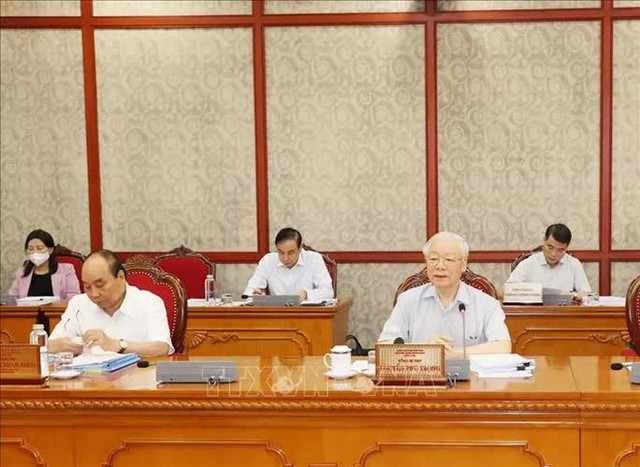  Những hình ảnh Tổng Bí thư Nguyễn Phú Trọng chủ trì họp Bộ Chính trị  - Ảnh 4.