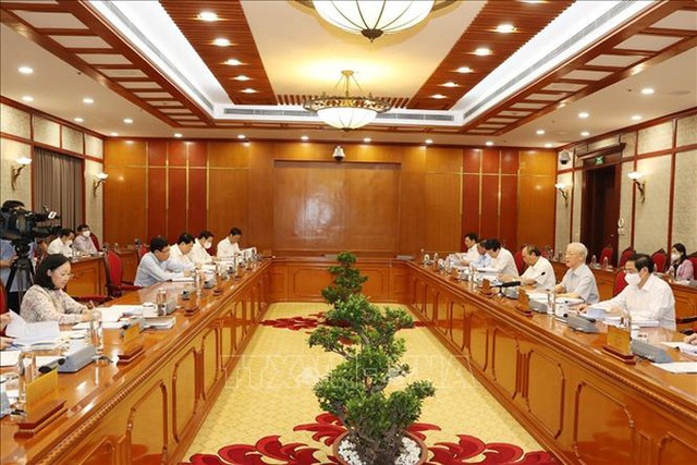  Những hình ảnh Tổng Bí thư Nguyễn Phú Trọng chủ trì họp Bộ Chính trị  - Ảnh 7.