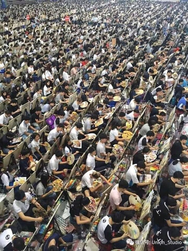 Hình ảnh khắc nghiệt đáng sợ khi thi vào các trường nghệ thuật ở Trung Quốc, tỉ lệ chọi lên đến 1:406 - Ảnh 1.