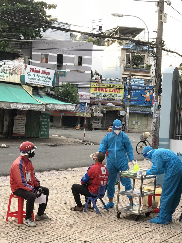 Chàng Quân y kể chuyện vào Sài Gòn chống dịch khác xa những gì tưởng tượng, 24/24 giờ túc trực, bệnh nhân gọi là sẵn sàng - Ảnh 3.