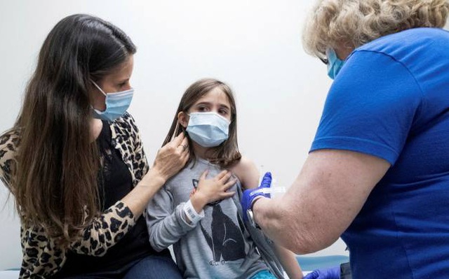 Mỹ sắp tiêm vắc xin Pfizer cho trẻ từ 5-11 tuổi