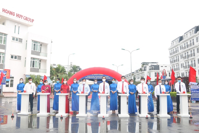 Lễ khởi mở rộng đường Máng Nước tại Khu chung cư Hoàng Huy, xã An Đồng vào ngày 2/9/2021