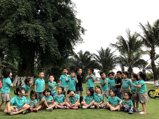 Hiệu trưởng trường mầm non Montessori tiêu chuẩn quốc tế uy tín bậc nhất Hà Nội: Trẻ em được lớn lên, học tập và đắm mình giữa thiên nhiên sẽ có một tuổi thơ rất đẹp - Ảnh 2.