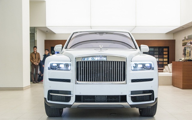 Rolls-Royce công bố phí bảo dưỡng tại Việt Nam: 1 lần/năm, giá từ 120,5 triệu đồng