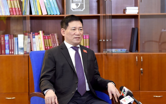 Bộ trưởng Hồ Đức Phớc cho biết, Bộ Tài chính sẽ tham mưu cho các cơ quan có thẩm quyền bố trí một khoản ngân sách riêng cho công tác phòng chống dịch năm 2022 - Ảnh: VGP/Nhật Bắc