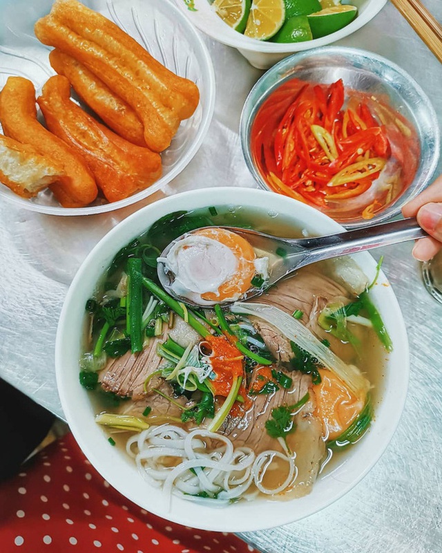 Đại diện duy nhất của Việt Nam lọt top những món ăn phải thử một lần trong đời, nhiều người Việt bây giờ cũng đang rất nhớ hương vị này - Ảnh 1.