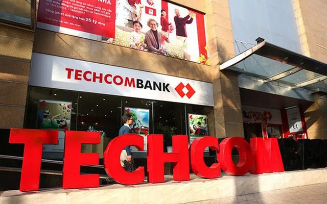 Techcombank chuẩn bị phát hành 6 triệu cổ phiếu ESOP giá 10.000 đồng/cp