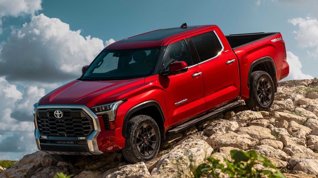 Toyota Tundra 2022 ra mắt: Bán tải full-size đậm chất cơ bắp, ngập tràn công nghệ - Ảnh 5.